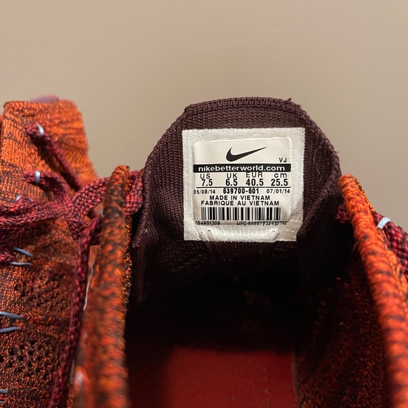 FS: Men’s Nike Lunar flyknit chukka sneaker. - Picture 4 of 4